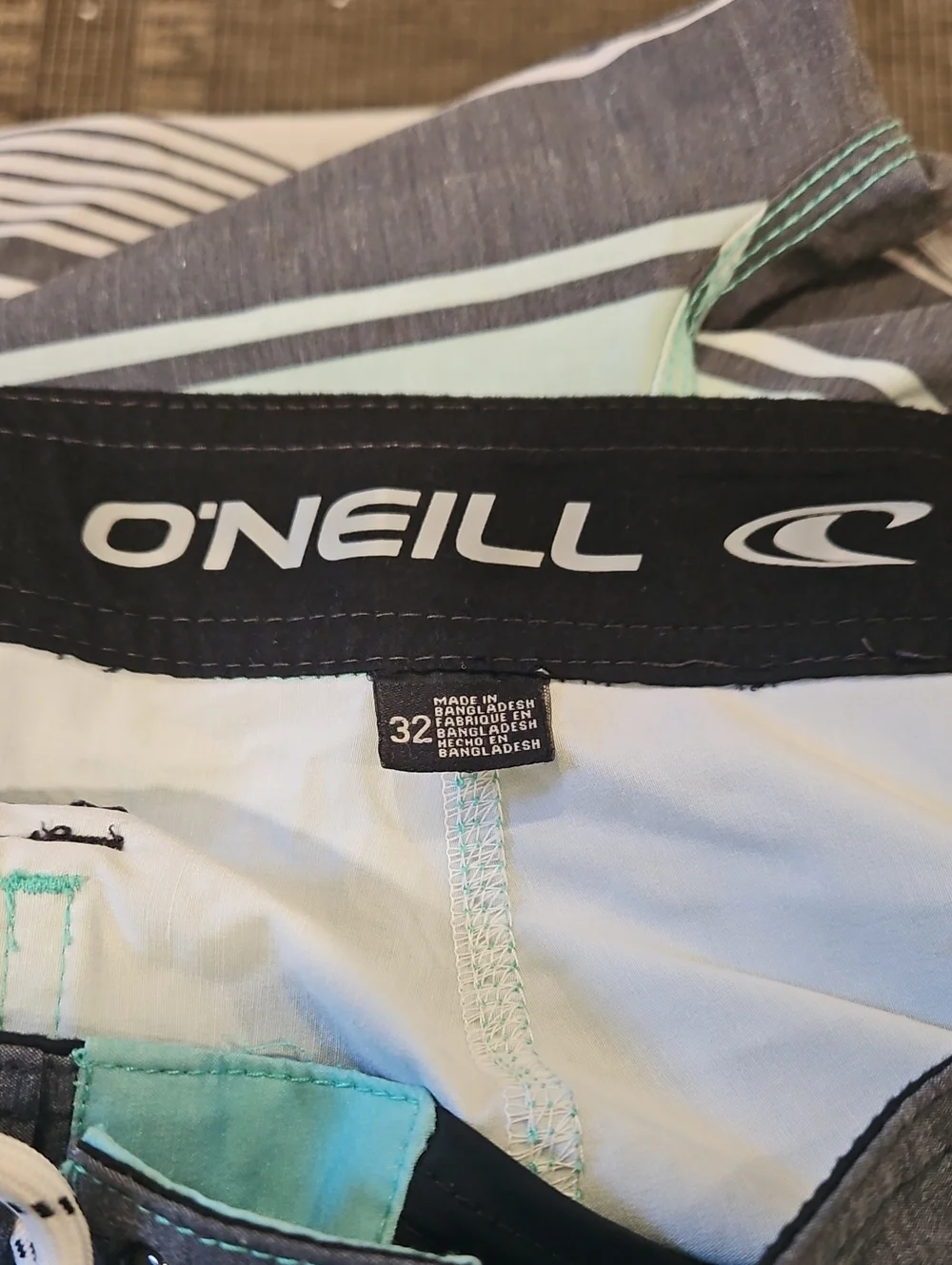 O'Neill Men's Mint Green, Gray & White Striped Board Shorts Size 32.